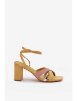 Dámské sandály na podpatku s pásky Eko semiš žluté Karilora