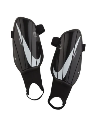 Nike Y NK Charge GRD chrániče kolen SP2165 010 Nike Y NK Charge GRD chrániče kolen SP2165 010