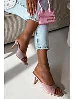 Klapky na podpatku model 226525 Step in style