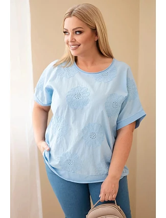 Dámská bavlněná halenka Plus Size s vyšívanými květinami modrá Dámská bavlněná halenka Plus Size s vyšívanými květinami modrá