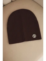 Dámská čepice s proužky a ozdobným knoflíkem s přídavkem viskózy a modalu hnědá