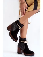 Dámské kožené kozačky Maciejka 05781-01 Černé