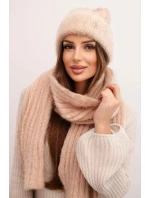Dámská sada čepice a dlouhého šály z měkké příze béžová Dámská sada čepice a dlouhého šály z měkké příze béžová
