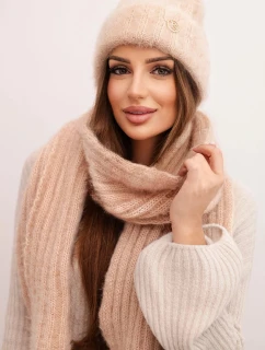 Dámská sada čepice a dlouhého šály z měkké příze béžová