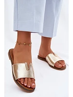 Ženské ploché pantofle s ozdobným detailem V Zlaté Nelmira