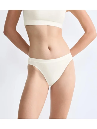 SLOGGI GO CASUAL - Tanga s vysokým výstřihem z organické bavlny Sloggi SLOGGI GO CASUAL - Tanga s vysokým výstřihem z organické bavlny Sloggi