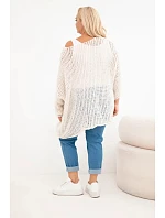 Dámský svetr oversized se vzorem a výstřihem do V a delším zadním dílem béžový