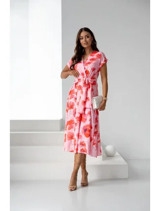 Růžové dámské květované šaty s přeloženým obálkovým výstřihem (82194)