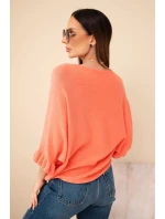 Dámský svetr typu netopýr s kulatým výstřihem meruňkový