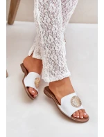 Kožené Pantofle S Dekorací Na Plochém Podpatku Bílé Zazoo 3047/O