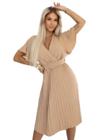 607-2 Plisované midi šaty LYRA s obálkovým výstřihem a širokým páskem - CARMELINE