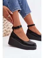 Dámské polobotky na platformě s páskem Černé Belvissa