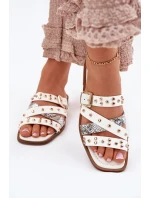 Ozdobené dámské sandály na plochém podpatku s pásky a sponou bílé Manitte Ozdobené dámské sandály na plochém podpatku s pásky a sponou bílé Manitte