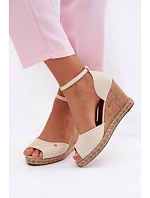 Dámské sandály na platformě s pleteným Wrangler 20261086.06V světle béžové Dámské sandály na platformě s pleteným Wrangler 20261086.06V světle béžové