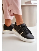 Módní dámské sneakers na platformě z eko kůže černé Nevisase