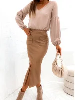 Dámská tužková pouzdrová sukně ve velbloudí barvě z eko kůže (82104) Dámská tužková pouzdrová sukně ve velbloudí barvě z eko kůže (82104)