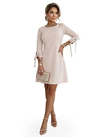 195-12 ALICE Trapézové mini šaty s mašlí a vázanými rukávy - béžové