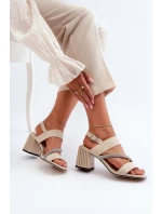 Dámské elegantní sandály na podpatku béžové D&A MR38-549