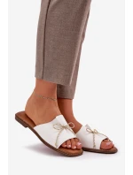 Pantofle Na Plochém Podpatku S Ozdobnou Mašlí Bílé Deonelis Pantofle Na Plochém Podpatku S Ozdobnou Mašlí Bílé Deonelis