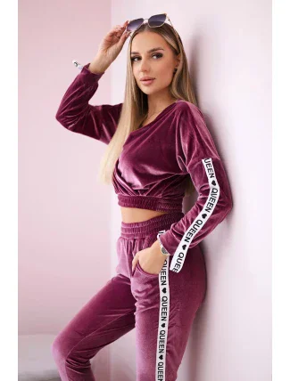 Velurová souprava s nápisem Queen tmavě růžová