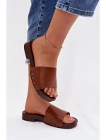 Dámské pantofle s přezkami na nízkém podpatku Camel Brinalle