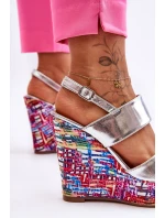 Dámské sandály na klínu stříbrné Calderia