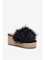Dámské klapky na klínu s kožíškem a pletením černé Virela