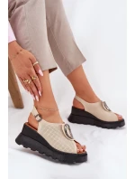 Dámské Kožené Sandály Na Klínu S Ozdobou Béžové Artiker 56C0111