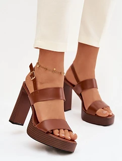 Sandály na podpatku model 226114 Step in style