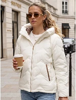 Dámská prošívaná bunda s kapucí v barvě ecru, FashionStreet TY5942 Dámská prošívaná bunda s kapucí v barvě ecru, FashionStreet TY5942
