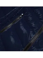 Tmavě modrá lesklá dámská bunda s ozdobnou podšívkou (xw810x) Tmavě modrá lesklá dámská bunda s ozdobnou podšívkou (xw810x)