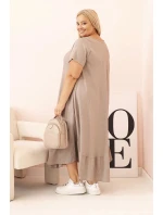 Dámské šaty plus size s krátkým rukávem a volánem z lehké viskózy cappuccino Dámské šaty plus size s krátkým rukávem a volánem z lehké viskózy cappuccino