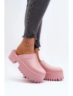 Dámské nazouváky / pantofle NN274020 model 194119 Světle růžová - Big Star Dámské nazouváky / pantofle NN274020 model 194119 Světle růžová - Big Star