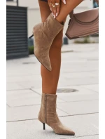 Zateplené dámské kotníkové boty na jehlovém podpatku eko semiš béžové Belisse