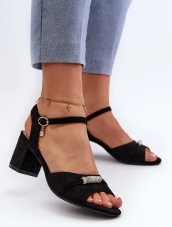 Dámské sandály z ekologického semiše na podpatku s ozdobami černé Narhi