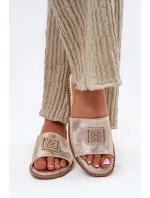 Dámské Sandály Na Plochém Podpatku S Ozdobou KV51-089 Zlaté