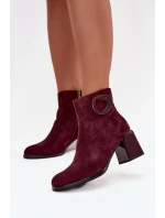 Semišové kotníčkové boty na podpatku s vyztuženým detailem Artiker 57C0016 bordó Semišové kotníčkové boty na podpatku s vyztuženým detailem Artiker 57C0016 bordó