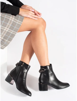 Komfortní černé kotníčkové boty dámské Obcas Komfortní černé kotníčkové boty dámské Obcas