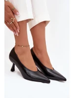 Dámské lakované lodičky na jehlovém podpatku Gavrielle – černé Dámské lakované lodičky na jehlovém podpatku Gavrielle – černé