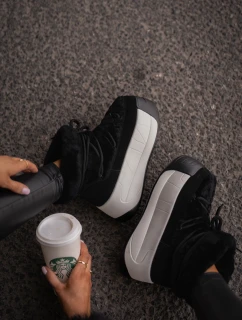 Dámské Kožené Sněhule Na Silné Podešvi S Kožešinou Big Star OO274A206 Černé