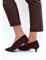 Kožené lodičky s kitten heel v čokoládové barvě Nuretta