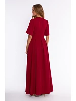 M937 Maxi dress with a neckline and box pleats – maroon