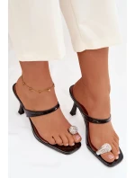 Dámské lodičky na jehlové podpatku s ozdobným detailem Černé Lorissa