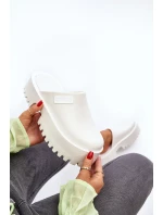 Dámské pantofle na platformě Big Star - bílá