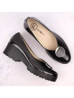 Dámské lakované polobotky se zdobením Filippo DP4569