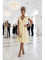 348-13 SCARLETT rozšířené midi šaty s obálkovým výstřihem a páskem - máslově žluté