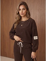 Dámská sada z kordového úpletu – mikina a joggerové kalhoty v čokoládové barvě FashionStreet AY1222 Dámská sada z kordového úpletu – mikina a joggerové kalhoty v čokoládové barvě FashionStreet AY1222
