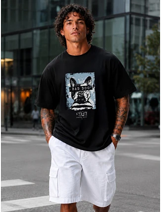 Pánské bavlněné tričko oversize s potiskem černé FashionStreet NX1017R Pánské bavlněné tričko oversize s potiskem černé FashionStreet NX1017R