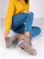 Jedinečné hnědé dámské kotníčkové boty na plochém podpatku Jedinečné hnědé dámské kotníčkové boty na plochém podpatku