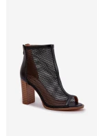 Sandály Na Podpatku S Holení Černé Taniffia